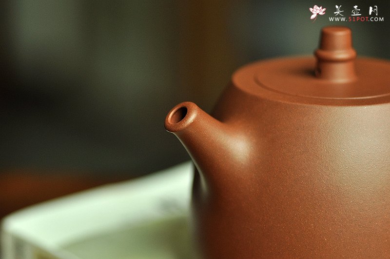 紫砂壶图片：顾氏遗风 精品代表作 全手大品汉铎 挺拔俊美 夏日畅饮~ - 宜兴紫砂壶网