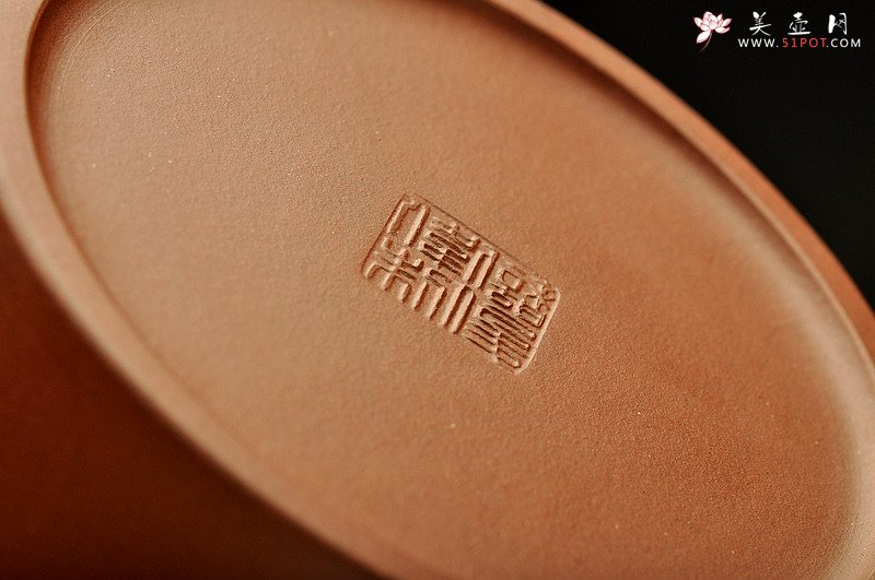 紫砂壶图片：顾氏遗风 精品代表作 全手大品汉铎 挺拔俊美 夏日畅饮~ - 宜兴紫砂壶网