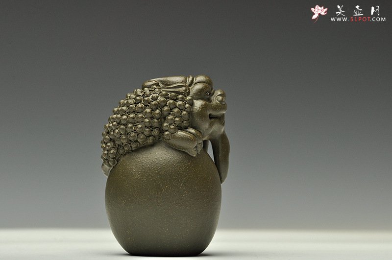 紫砂壶图片：做工精致 神态细腻~ 如意绿龙 - 宜兴紫砂壶网