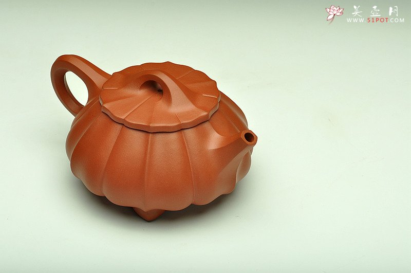 紫砂壶图片：纹理清晰 大品筋纹石瓢 - 宜兴紫砂壶网