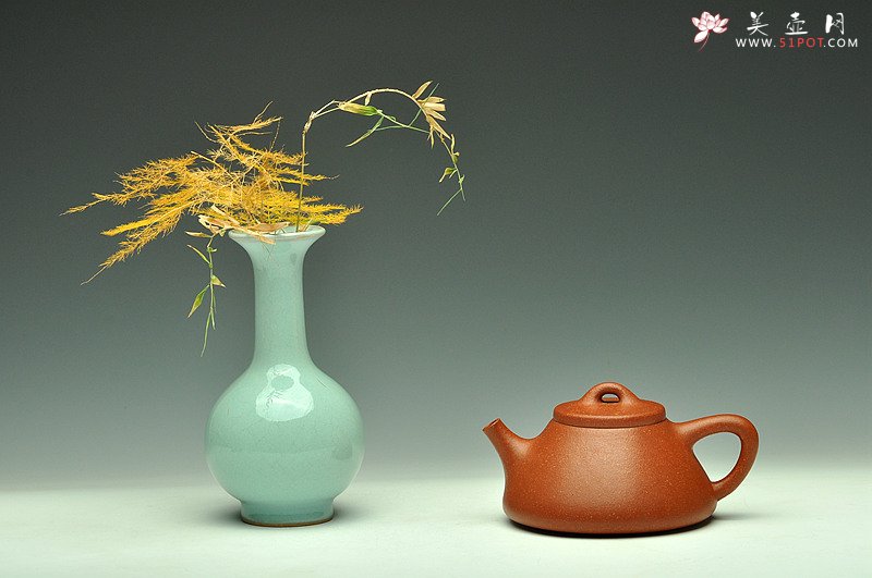 紫砂壶图片：手工练制纯料降坡泥 倔强可爱~ 全手子冶石瓢 雅致喜人 - 宜兴紫砂壶网