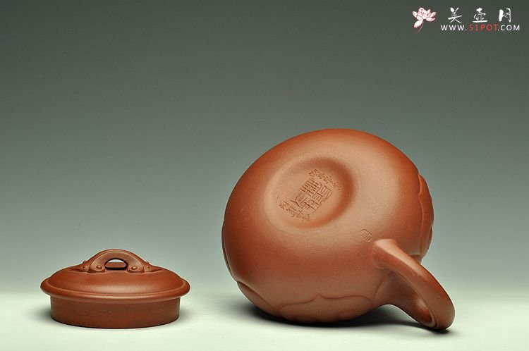 紫砂壶图片：线条流畅 精工典范 红皮龙称心如意 壶中贵妃 - 宜兴紫砂壶网
