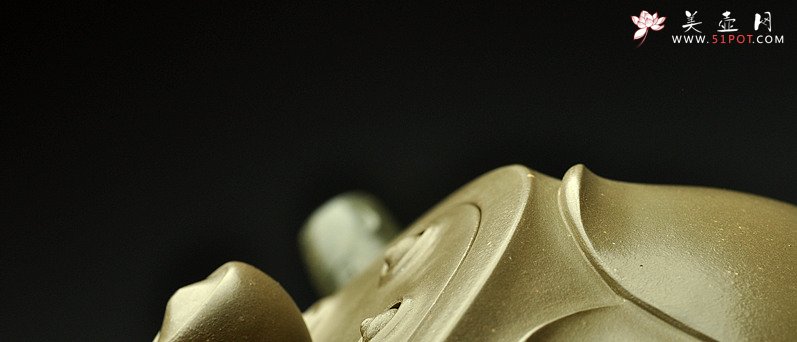 紫砂壶图片：原创作品孙伟强张新亚合作 灵秀之作 大气清美 宝莲 - 宜兴紫砂壶网