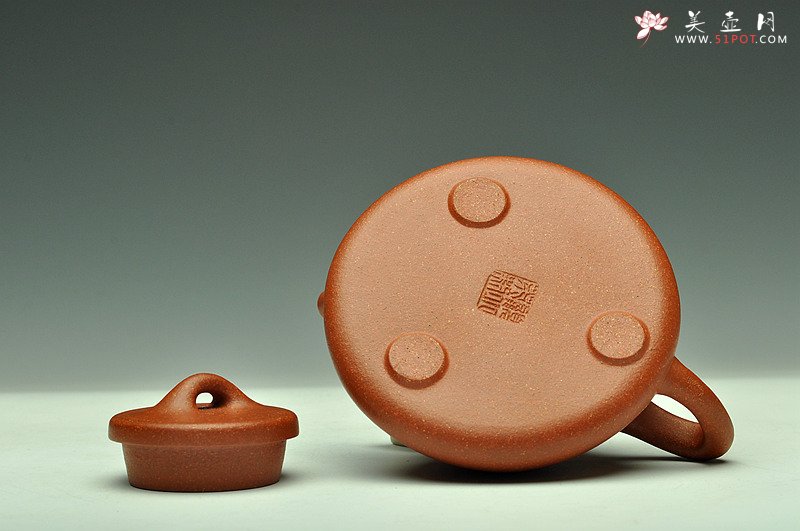 紫砂壶图片：手工练制纯料降坡泥 倔强可爱~ 全手子冶石瓢 雅致喜人 - 宜兴紫砂壶网