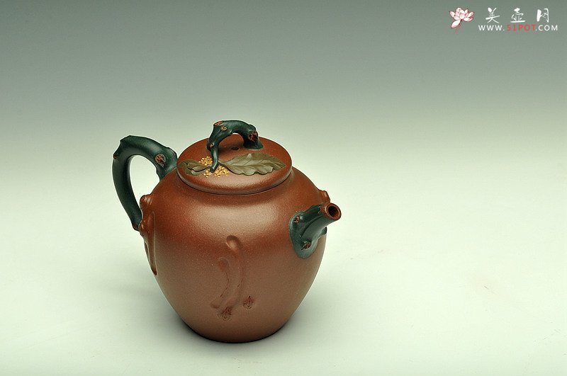 紫砂壶图片：三色装饰 贴塑精彩~ 桂花香二式 孙伟强张新亚合作 - 宜兴紫砂壶网