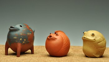 紫砂壶图片：全手茶宠 文房水注 年年有余   - 宜兴紫砂壶网