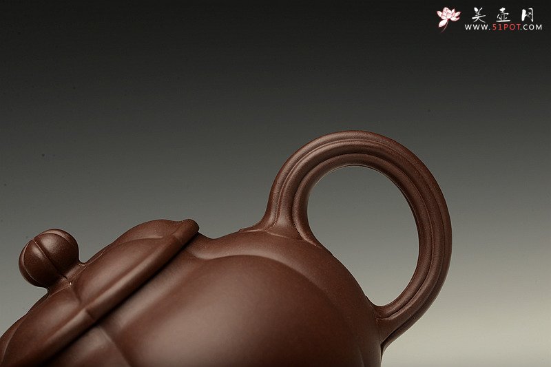 紫砂壶图片：全手筋囊佳器 获得全手工二等奖 蔡旭伟代表作 铭德 - 宜兴紫砂壶网