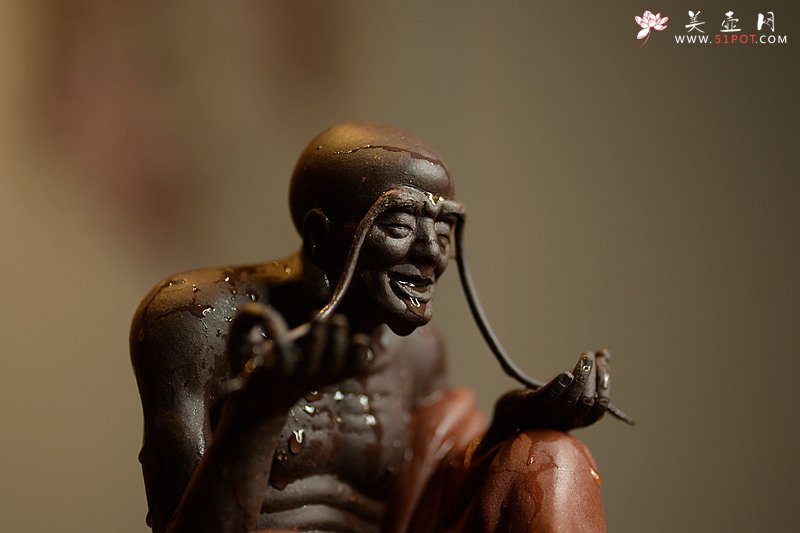 紫砂壶图片：历时两年创作~王健扛鼎之作十八罗汉之持杖罗汉和长眉罗汉~ - 宜兴紫砂壶网