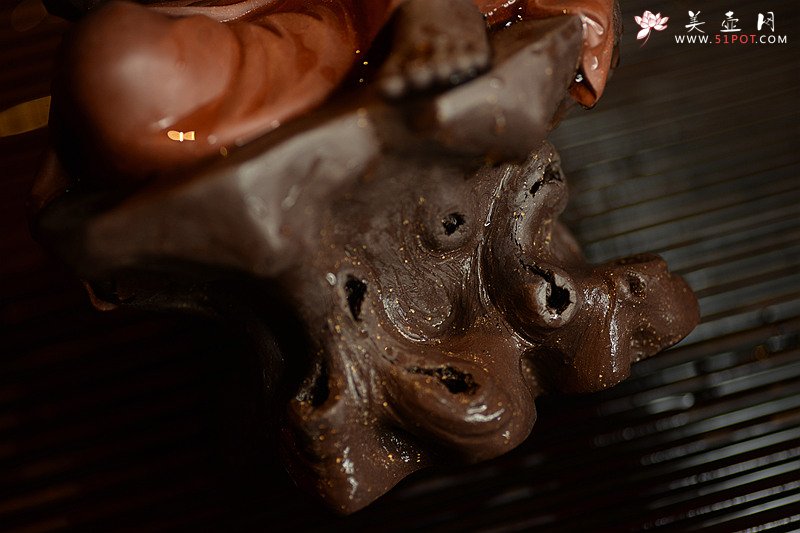 紫砂壶图片：历时两年创作~王健扛鼎之作十八罗汉之持杖罗汉和长眉罗汉~ - 宜兴紫砂壶网