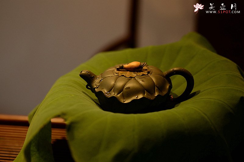 紫砂壶图片：习习清风 莲莲动情o(∩_∩)o  荷叶清风 孙伟强张新亚原创新品 夏雨荷 - 宜兴紫砂壶网