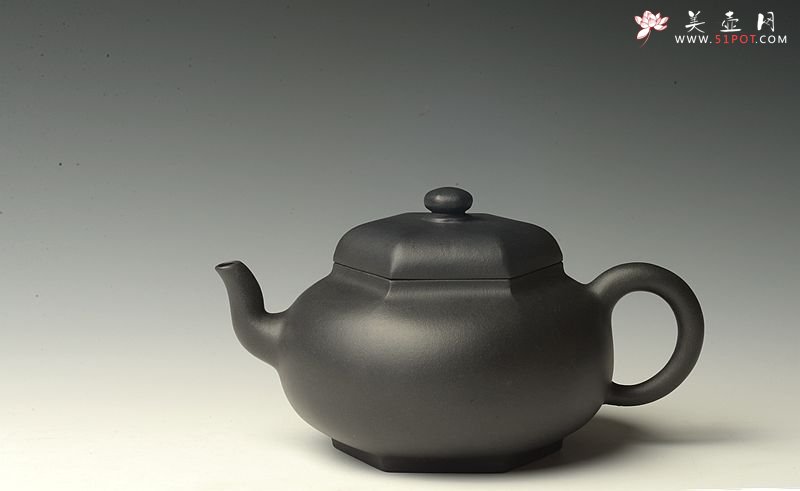 紫砂壶图片：潘小东新作 端庄秀丽 随方就圆 全手六方鼓腹 难度大~捂灰 - 宜兴紫砂壶网