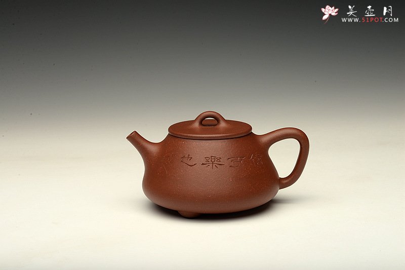 紫砂壶图片：张力十足 陆轶舟装饰 全手平盖石瓢 - 宜兴紫砂壶网