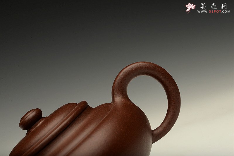 紫砂壶图片：线条优美 饱满精致 全手想泉 传统经典 - 宜兴紫砂壶网