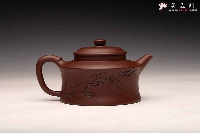 紫砂壶图片：强强联合 曲峰经典作品  全手玉龙禅锺 陆轶舟装饰 - 宜兴紫砂壶网