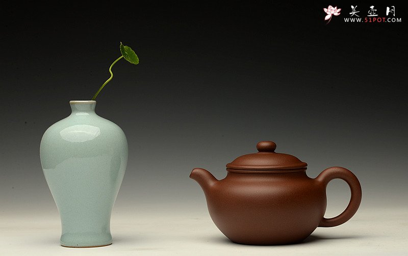 紫砂壶图片：邵春良最新作品 光素柔和 质朴大方 全手莲子 - 宜兴紫砂壶网