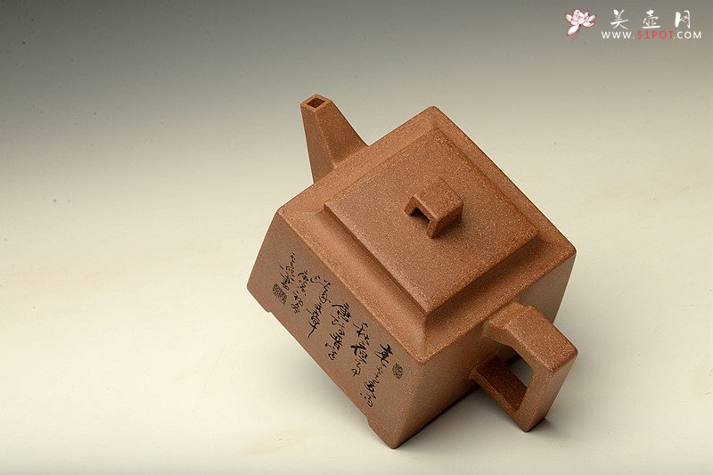 紫砂壶图片：精品老段 古韵十足 挺拔刚劲 全手镶片 中正壶 - 宜兴紫砂壶网