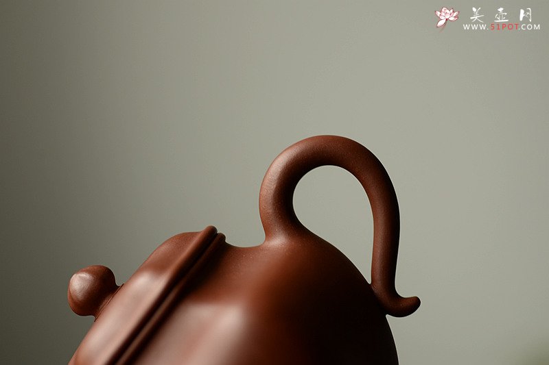 紫砂壶图片：许学军老师新品 气度不凡 全手六角莲子 - 宜兴紫砂壶网