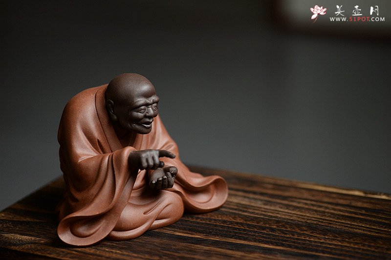 紫砂壶图片：历时两年创作~王健扛鼎之作十八罗汉之论道罗汉和说法罗汉~ - 宜兴紫砂壶网