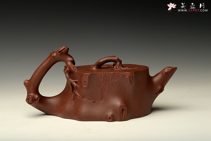 紫砂壶图片：傲梅斗雪 苍老遒劲 全手铁骨寒梅 经典作品  - 宜兴紫砂壶网