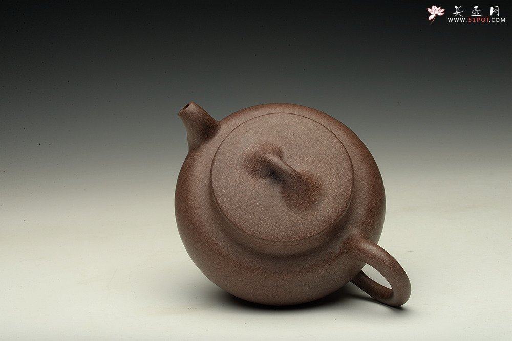 紫砂壶图片：美壶特惠 温文尔雅 青灰泥  融古一式 - 宜兴紫砂壶网