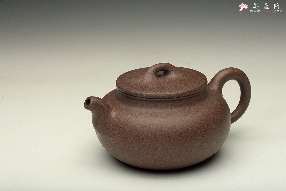 紫砂壶图片：美壶特惠 温文尔雅 青灰泥  融古一式 - 宜兴紫砂壶网