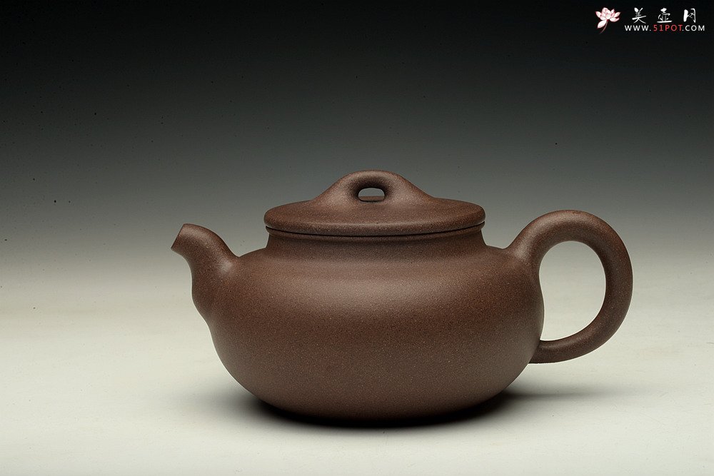 紫砂壶图片：美壶特惠 温文尔雅 青灰泥  融古一式 - 宜兴紫砂壶网