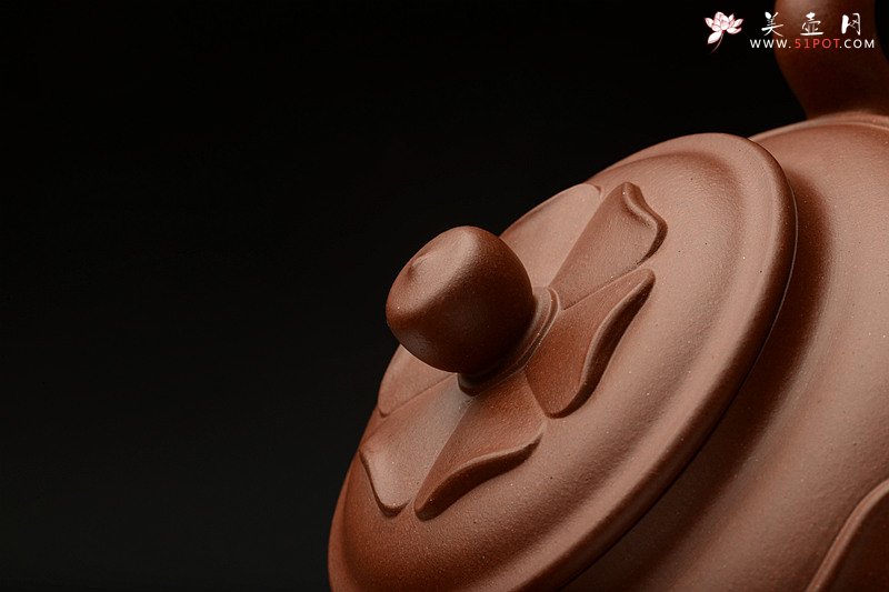 紫砂壶图片：储俊伟全手过程的那个三足宝莲o(∩_∩)o  - 宜兴紫砂壶网