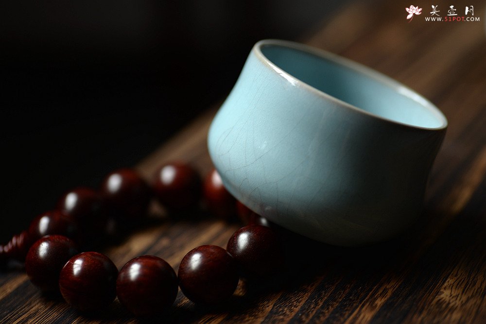 紫砂壶图片：正宗汝州汝瓷  烧出天空的颜色o(∩_∩)o  手工圆融杯 香插 完美支钉烧 - 宜兴紫砂壶网