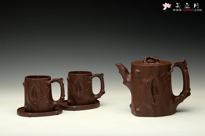 紫砂壶图片：单志萍甲午力作 铮铮铁骨 全手精品 傲雪红梅套组 挺拔俊秀 - 宜兴紫砂壶网