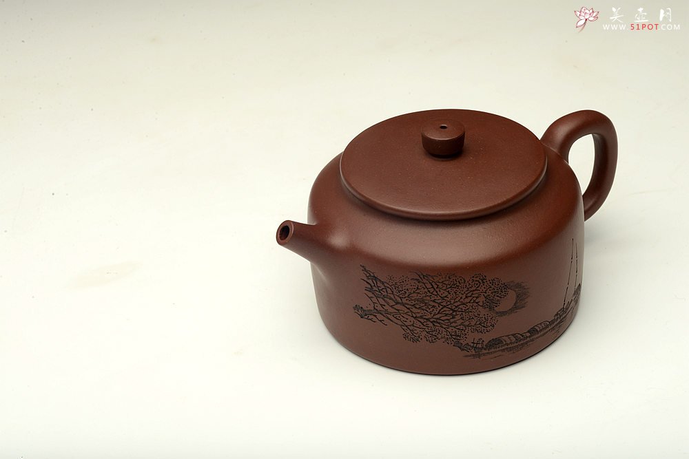 紫砂壶图片：四号井的底槽青 全手桑扁 刻绘老辣  爱不释手 - 宜兴紫砂壶网