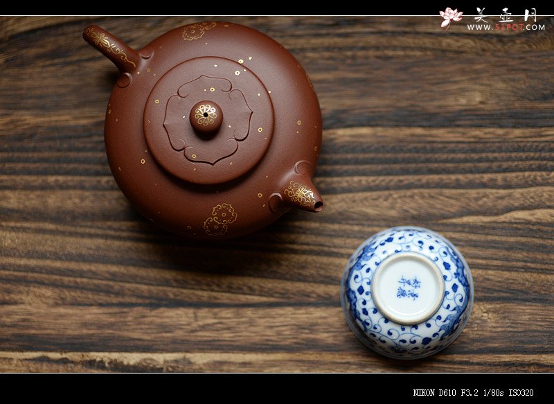 紫砂壶图片：曲峰原创作品 疏朗大方 全手金如意情 饱满可人 寓意吉祥 - 宜兴紫砂壶网