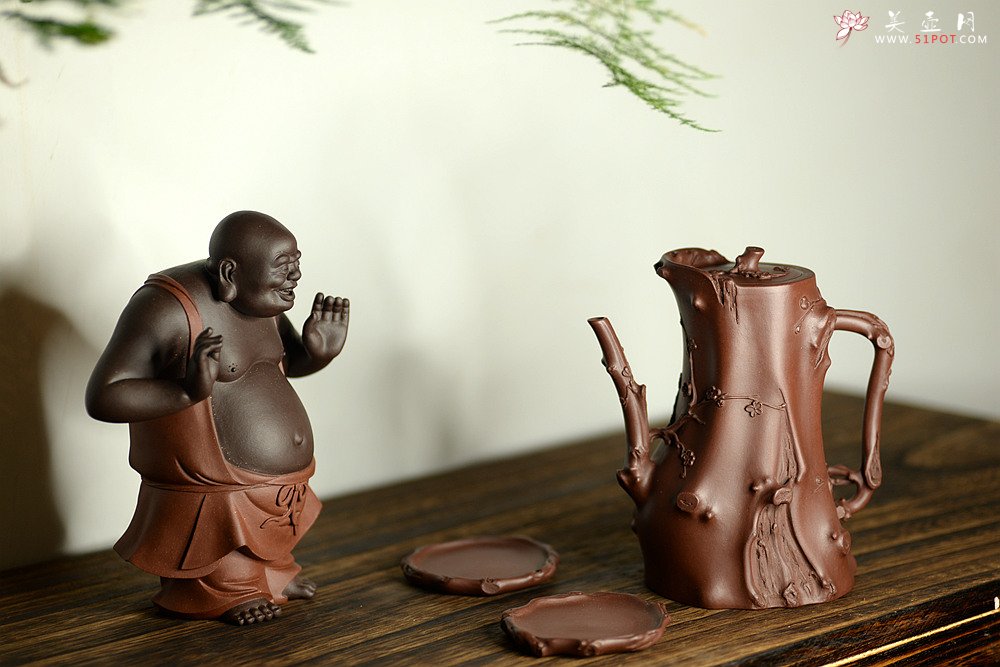 紫砂壶图片：精品重器 顾正芳甲午扛鼎巨作 梅桩套壶 诸友欣赏 - 宜兴紫砂壶网