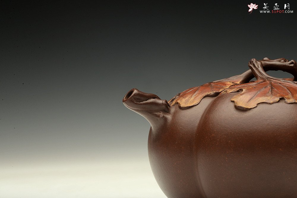 紫砂壶图片：花货奇才-顾正芳 惊艳力作 全手筋囊薄胎花货 夏日南瓜  - 宜兴紫砂壶网