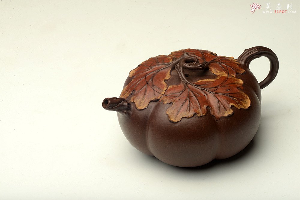 紫砂壶图片：花货奇才-顾正芳 惊艳力作 全手筋囊薄胎花货 夏日南瓜  - 宜兴紫砂壶网