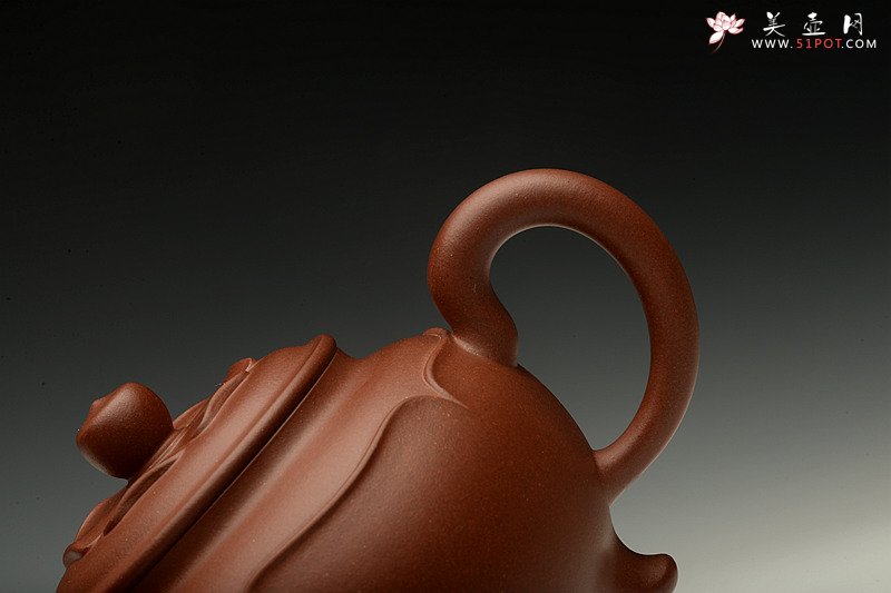 紫砂壶图片：储俊伟全手过程的那个三足宝莲o(∩_∩)o  - 宜兴紫砂壶网