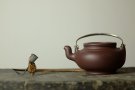 紫砂壶图片：器形稳重 全手蛋包 - 宜兴紫砂壶网