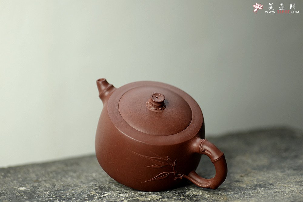 紫砂壶图片：实用花货 竹叶飘逸 竹下清泉 品茗之乐~ - 宜兴紫砂壶网