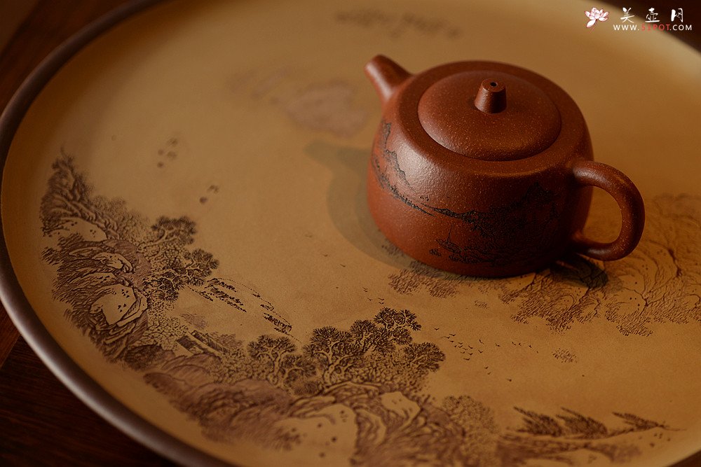 紫砂壶图片：油润降坡泥 山水清味~ 曼生井栏 - 宜兴紫砂壶网