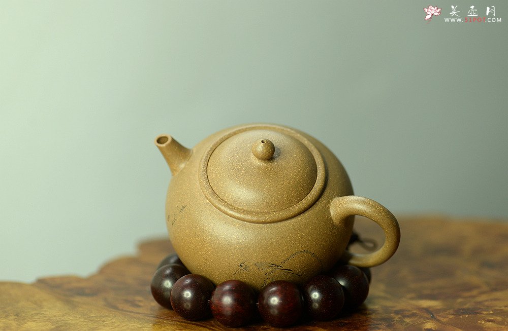 紫砂壶图片：陈进作品  圆润饱满 实用有趣 全手圆珠 - 宜兴紫砂壶网