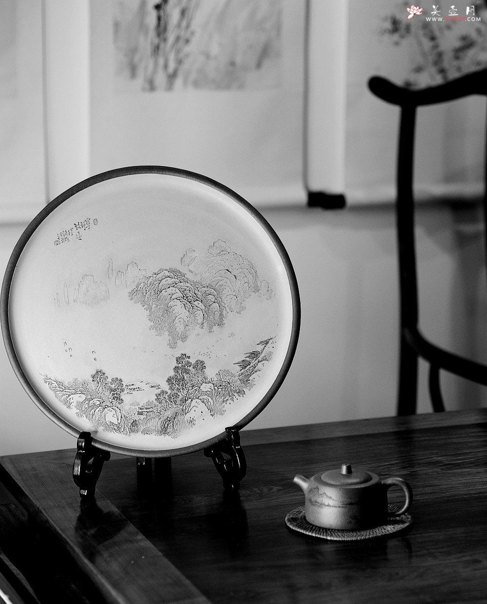 紫砂壶图片：油润降坡泥 山水清味~ 曼生井栏 - 宜兴紫砂壶网