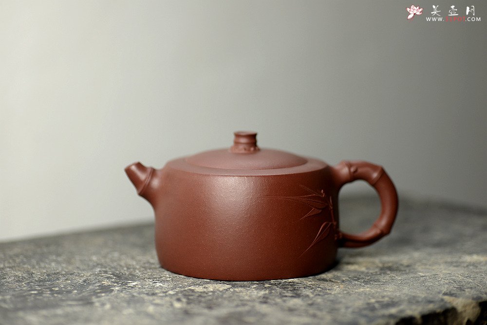 紫砂壶图片：实用花货 竹叶飘逸 竹下清泉 品茗之乐~ - 宜兴紫砂壶网