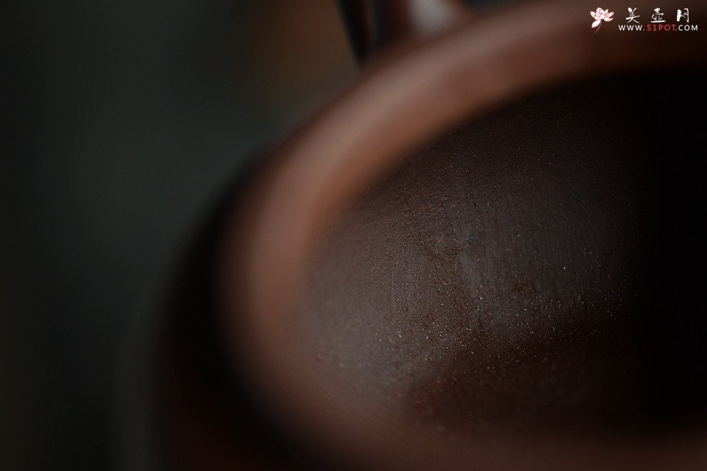 紫砂壶图片：美壶特惠 优质紫泥 全手仿古 文气  - 宜兴紫砂壶网