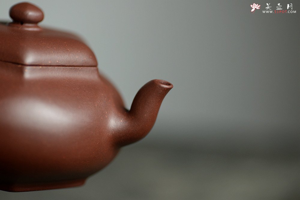 紫砂壶图片：潘小东新作 端庄秀丽 随方就圆 全手六方鼓腹 难度大~ - 宜兴紫砂壶网