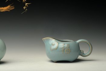 紫砂壶图片：正宗汝州汝瓷 汝瓷公道  - 宜兴紫砂壶网