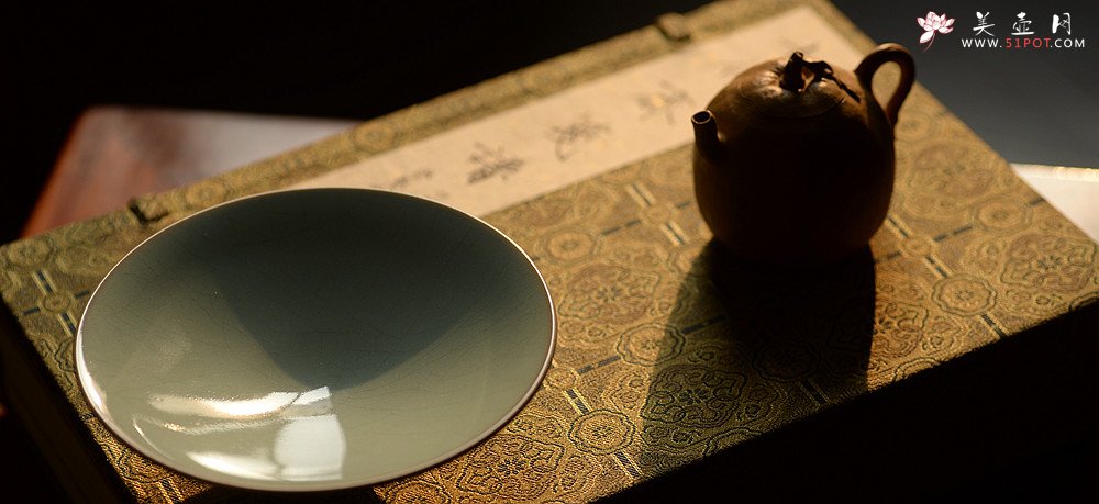 紫砂壶图片：正宗汝州汝瓷 斗笠大盏 主人杯 烧出天空的颜色~ - 宜兴紫砂壶网