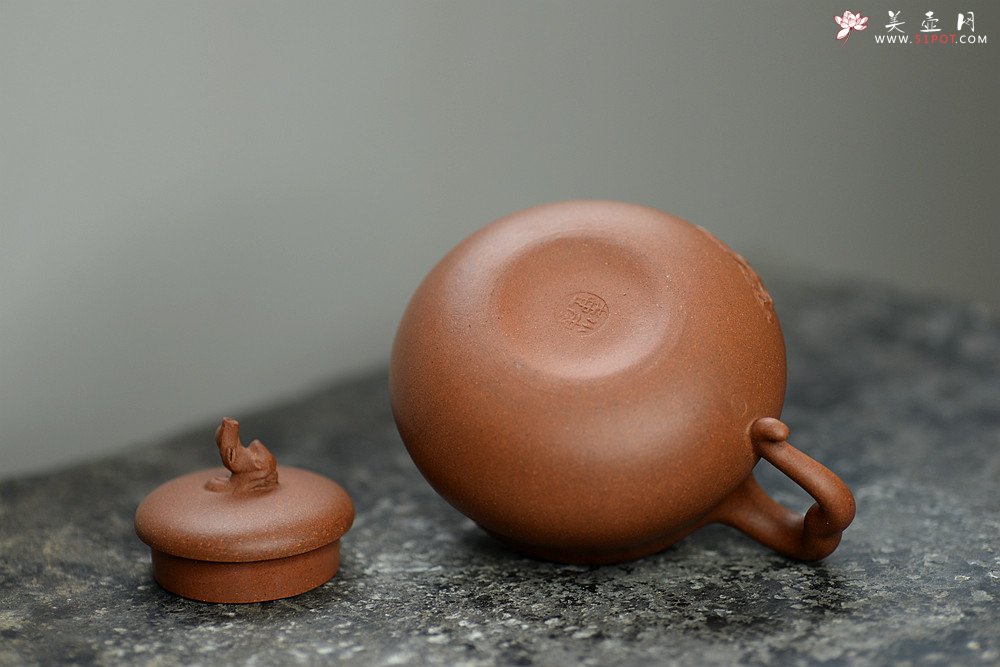 紫砂壶图片：潘小东原创 真 善 美 原矿老段泥 全手济公葫芦  - 宜兴紫砂壶网