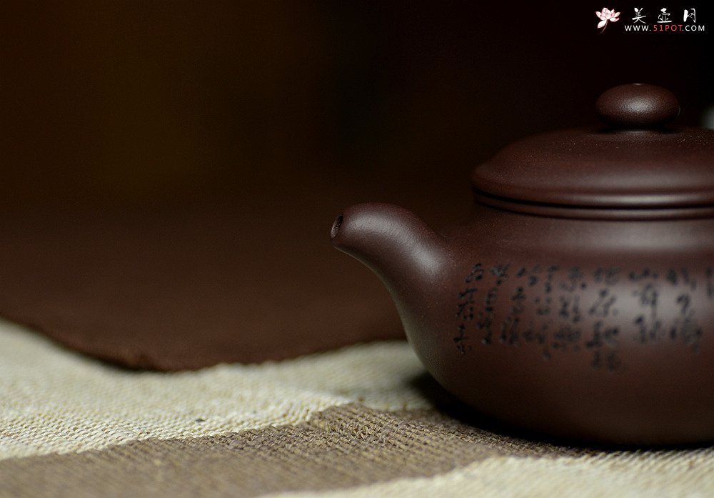紫砂壶图片：稳重大气 高温老紫泥 大仿古 沁园春 雪 - 宜兴紫砂壶网