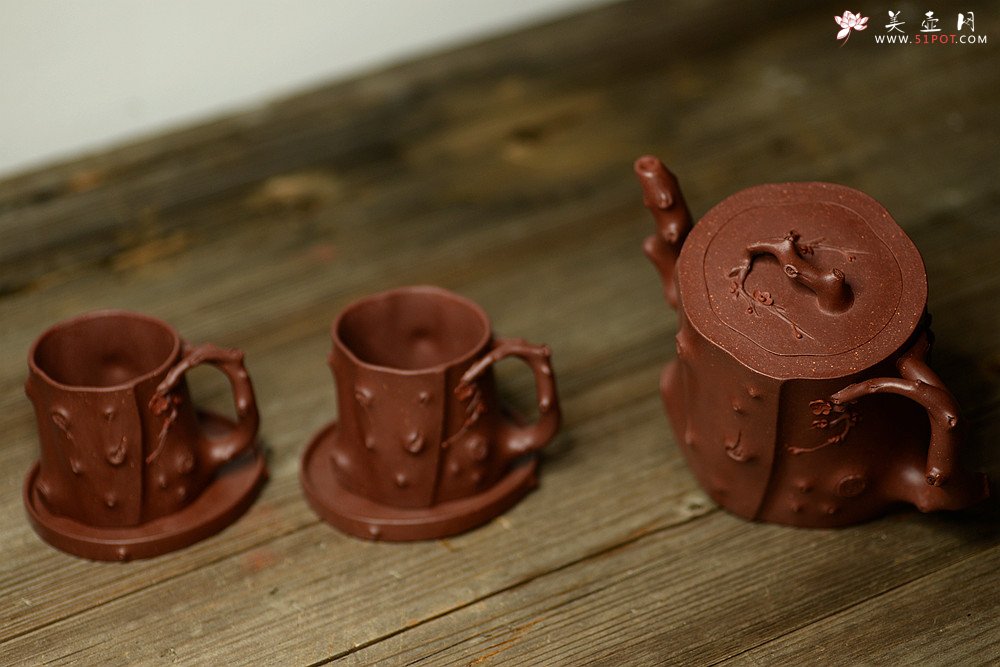 紫砂壶图片：单志萍最新力作 雄厚之风 优雅之作 精品全手红梅争艳 - 宜兴紫砂壶网