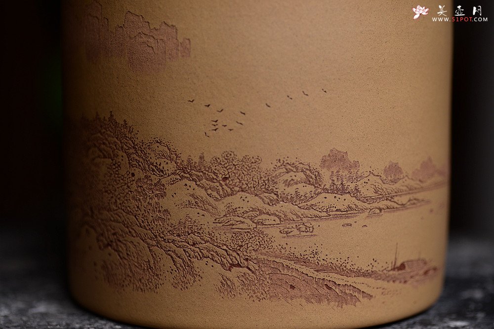 紫砂壶图片：李彦雄老师获奖作品一 山水笔筒 - 宜兴紫砂壶网