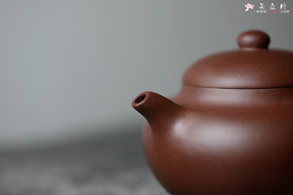 紫砂壶图片：张智耀新作 饱满敦厚 传统实用 全手圆乐 - 宜兴紫砂壶网